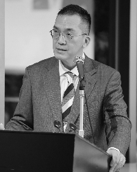 Dr. Hajime Inoue